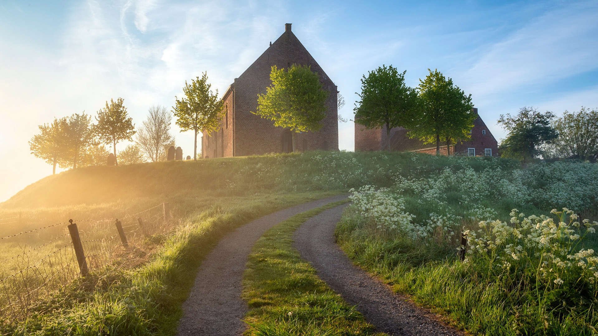 _湖人奋力拼搏,目标锁定季后赛_,湖人 新赛季