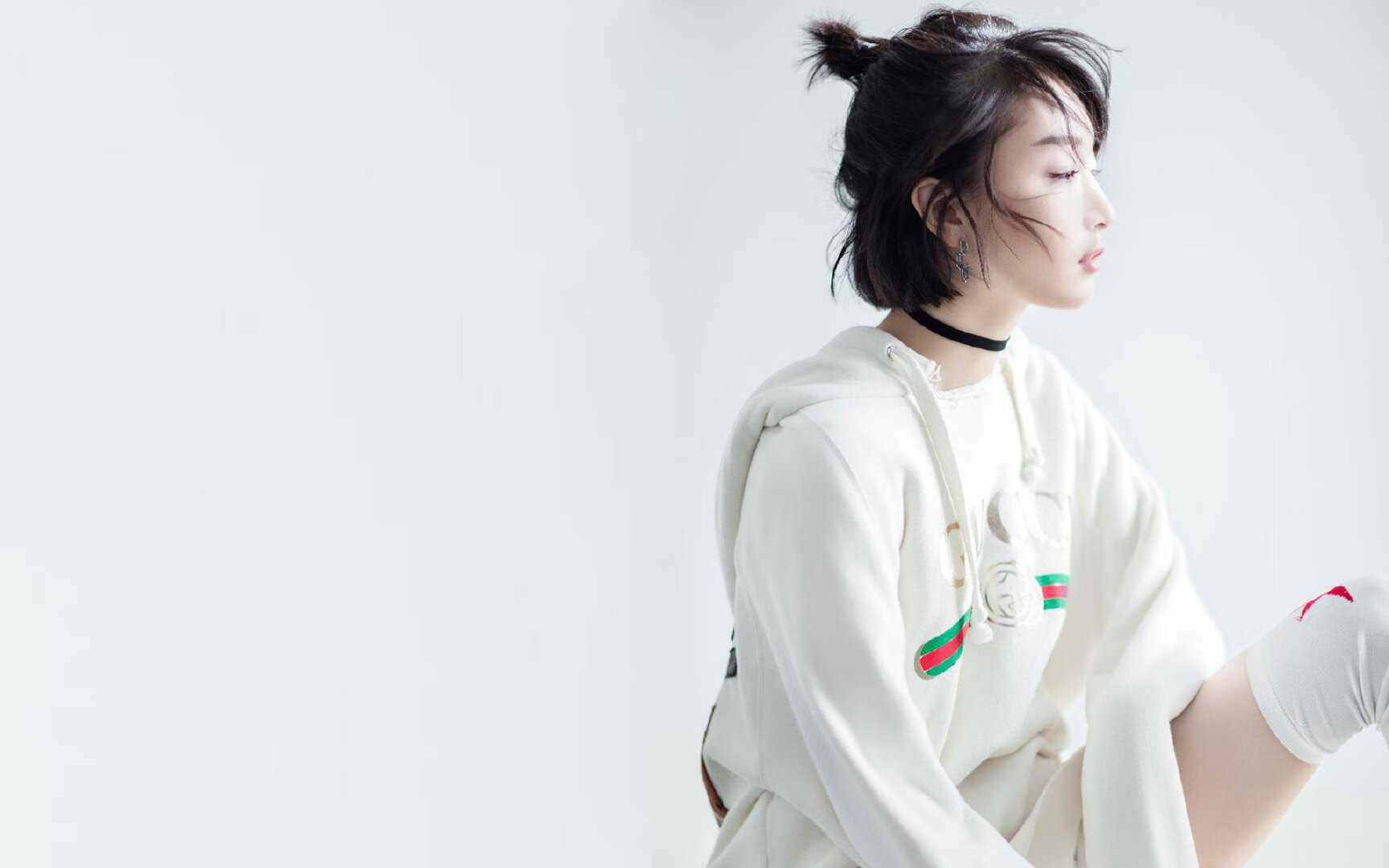 LEYU乐鱼体育官方网站-欧国联赛场上风云变幻，球迷情绪高涨，欧国联赛事