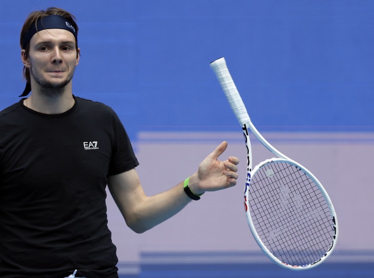 包含乐鱼体育:德甲桑德豪森的转会策略与球队重建的词条 包含乐鱼体育:德甲桑德豪森的转会策略与球队重建的词条